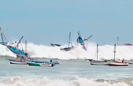 Turismo y hospedajes afectados por el fuerte oleaje en Tumbes