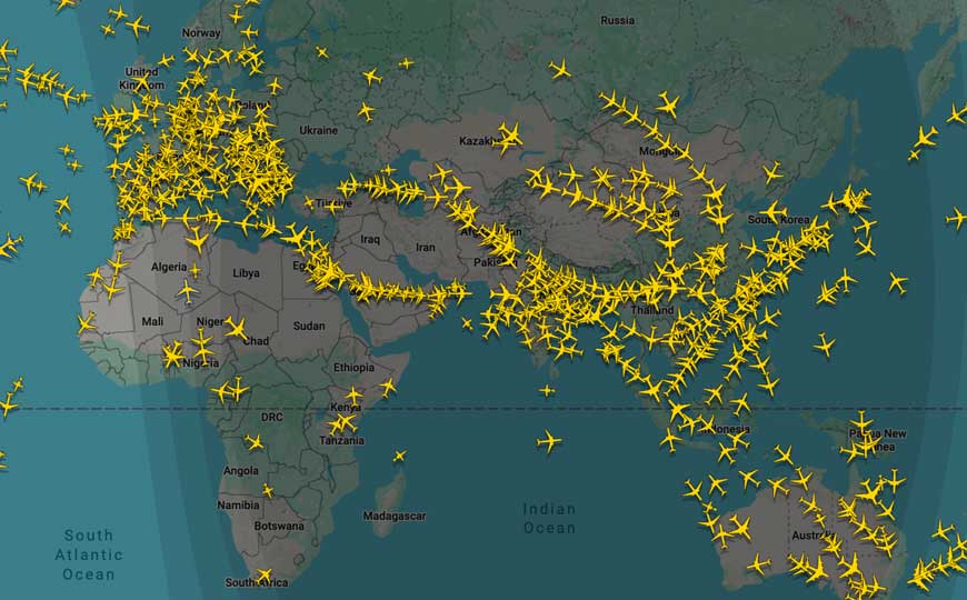 Aerolíneas se desploman en Bolsa tras ataques de EE.UU. e Israel a Irán y alza del petróleo