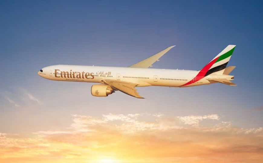 Dubái cae en tráfico aéreo y Emirates reactiva el 96% de sus rutas