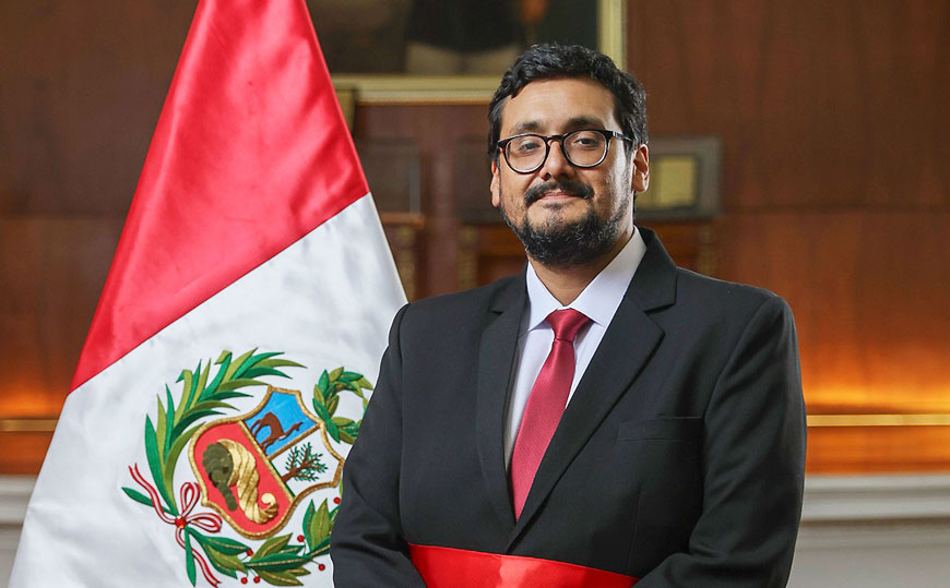 La salida de José Reyes del Mincetur genera incertidumbre