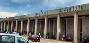 Fachada del aeropuerto internacional Alejandro Velasco Astete, en Cusco